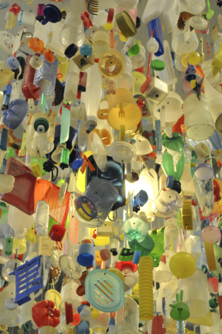 Tide Chandelier by Stuart Haygarth